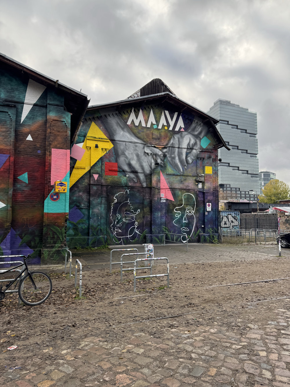 mural in Berlin by artist unknown.