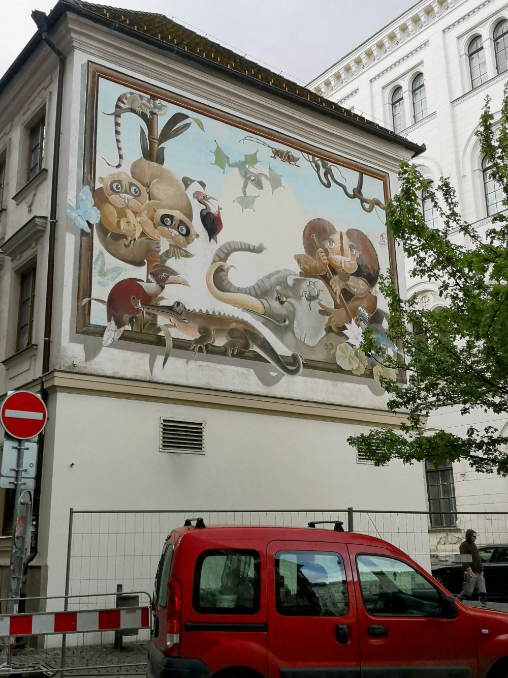 mural in Brno-střed by artist unknown.