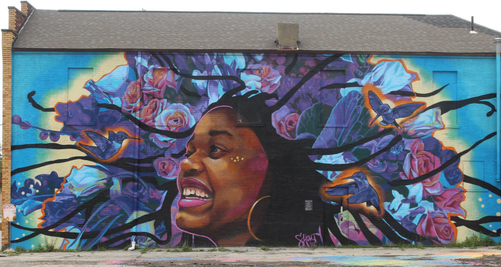 mural in Columbus by artist unknown.