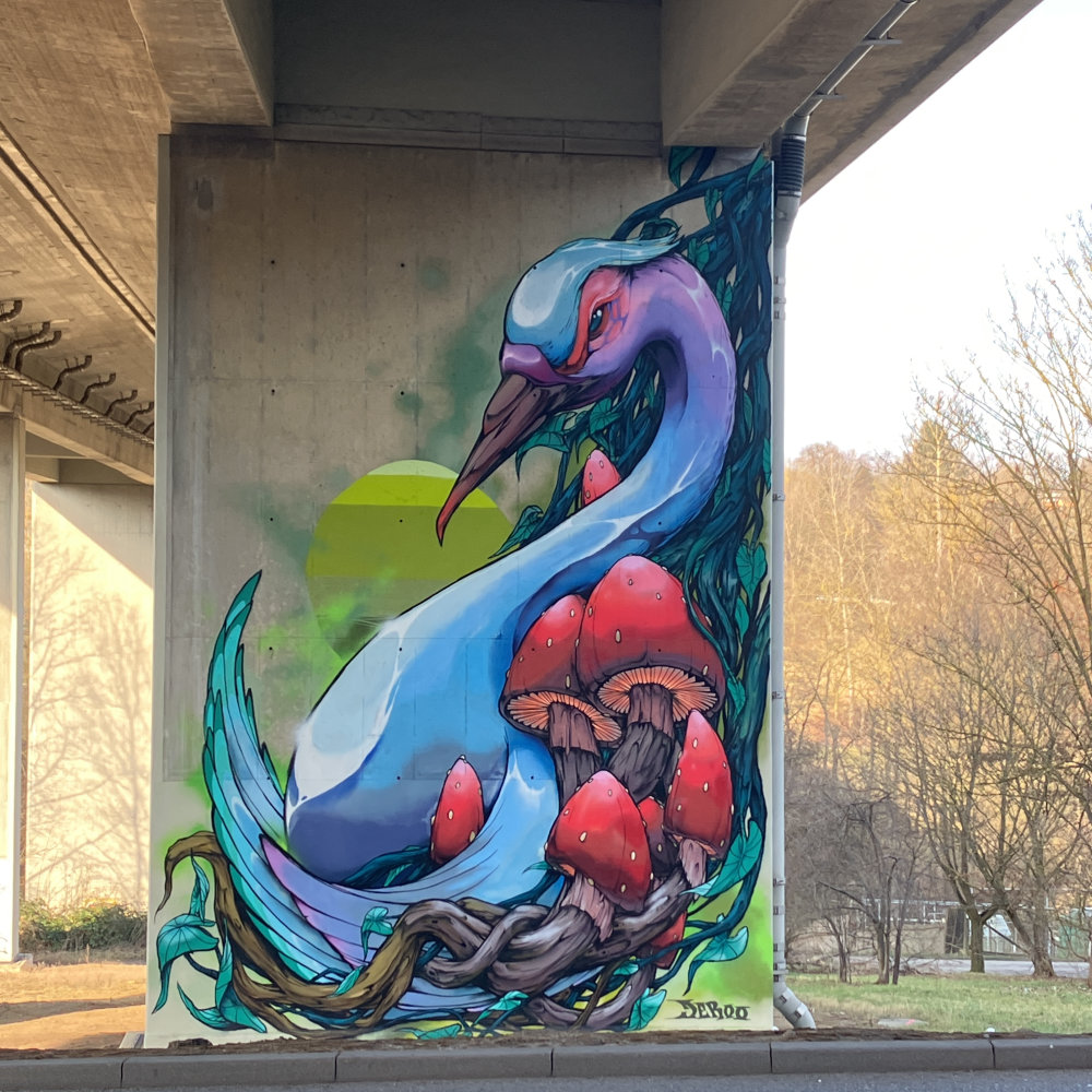 mural in Stuttgart by artist unknown.