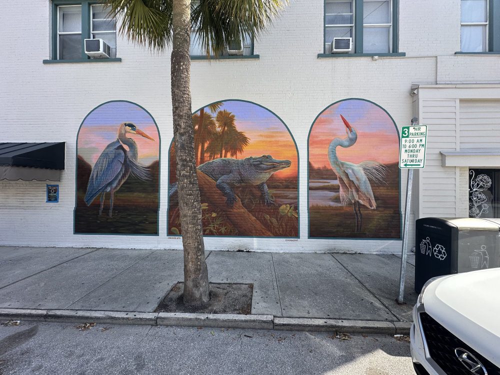 mural in Kissimmee by artist Sabrina Shumaker.