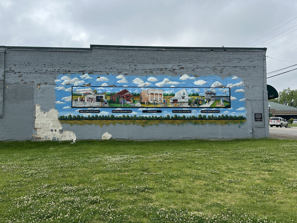 mural in Clinton by artist unknown.