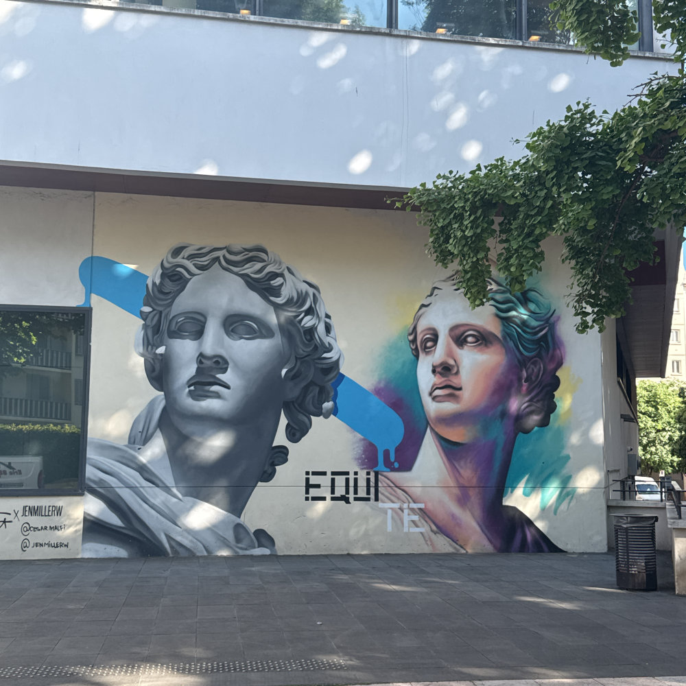mural in Antibes by artist unknown.