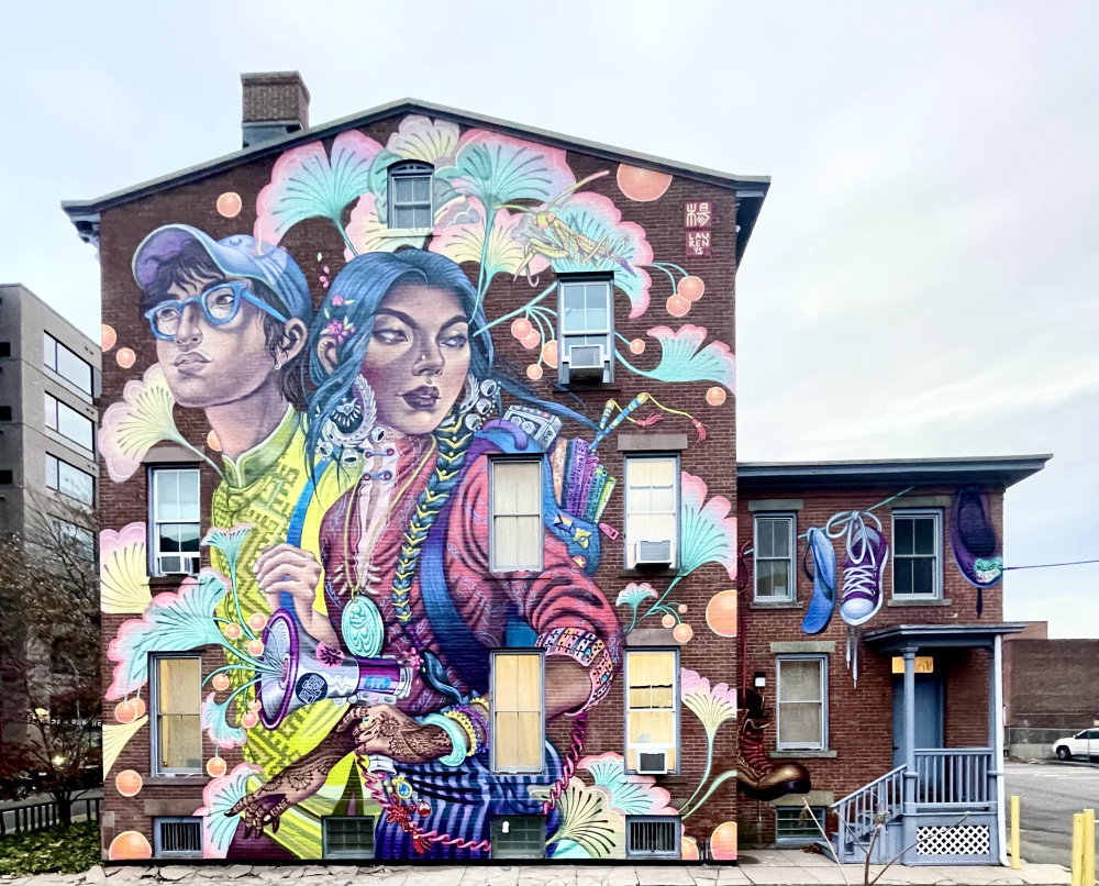 mural in New Haven by artist unknown.
