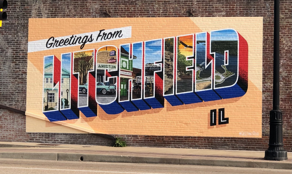 mural in Litchfield by artist Greetings From.