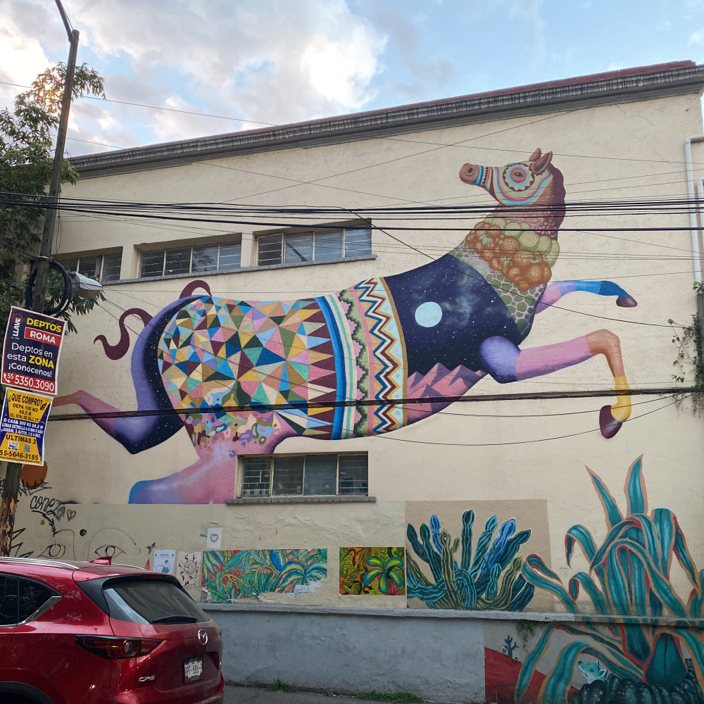 mural in Ciudad de México by artist unknown.