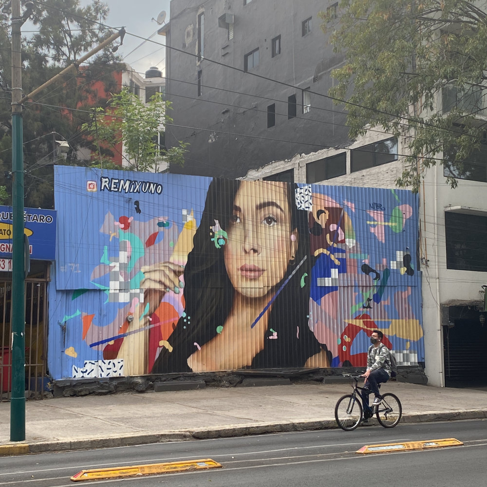 mural in Ciudad de México by artist unknown.