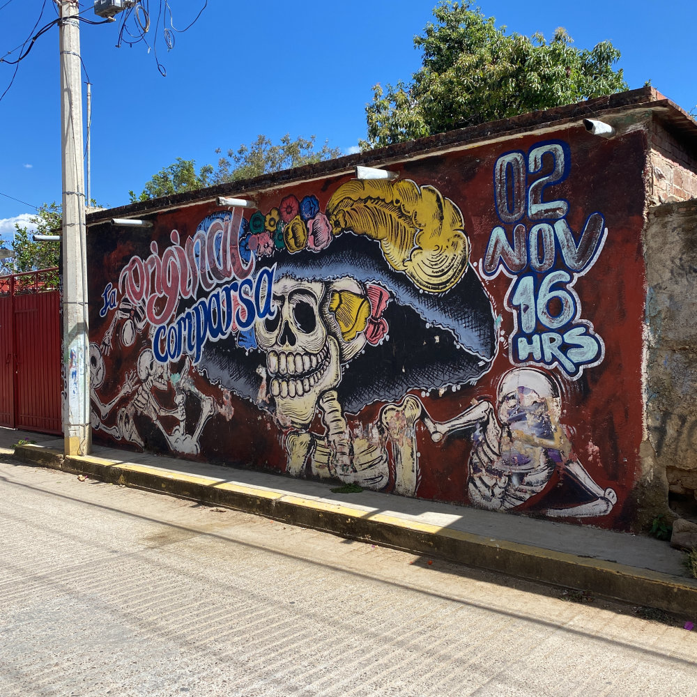 mural in Santa Cruz Xoxocotlán by artist unknown.