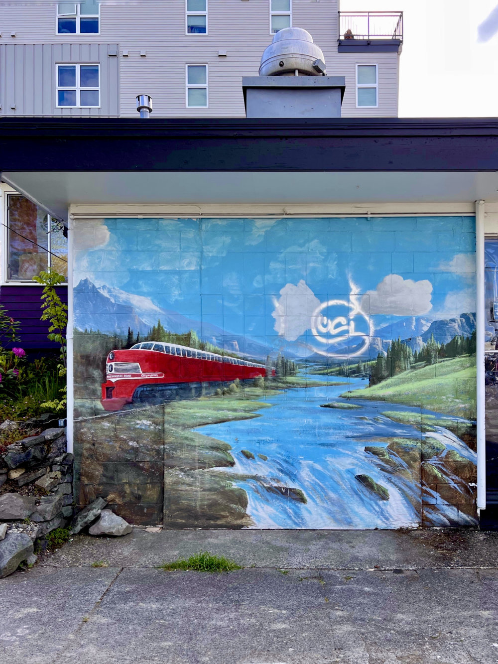 mural in Tacoma by artist unknown.