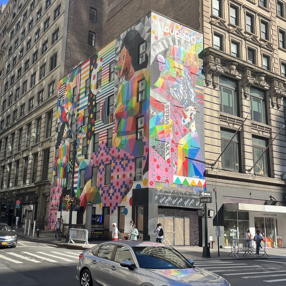 mural in New York by artist Okuda San Miguel.