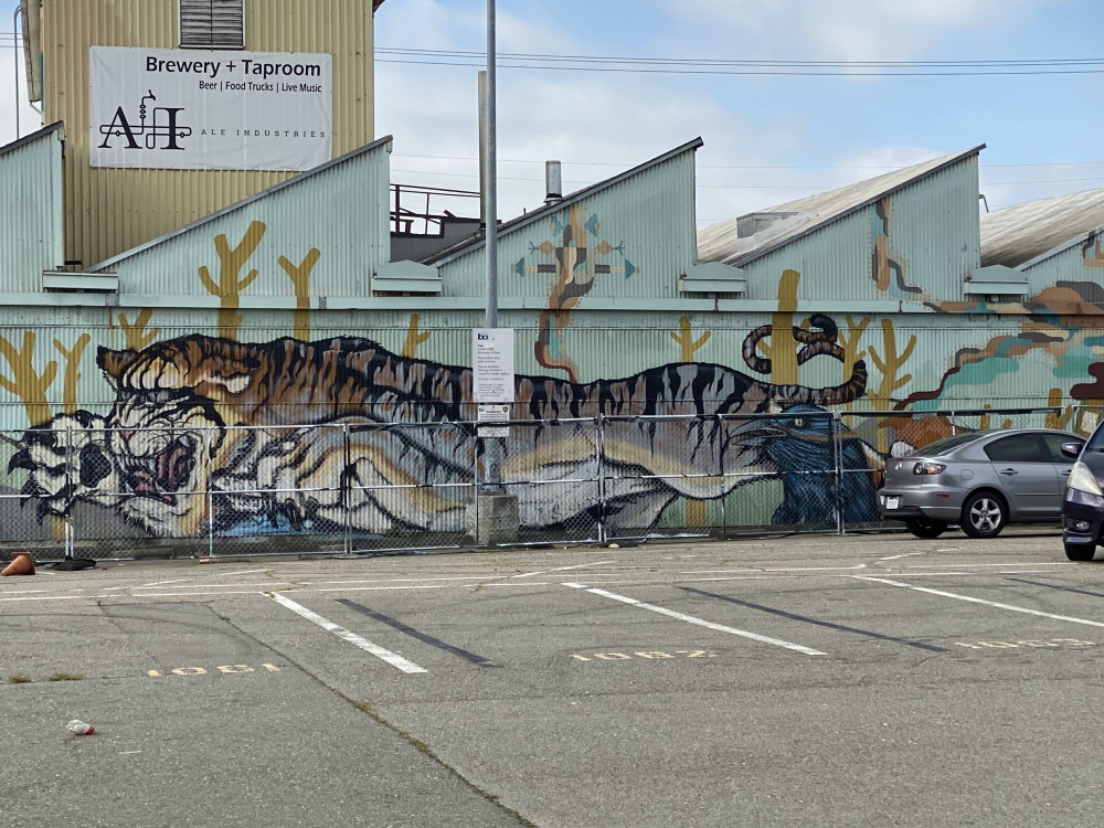 mural in Oakland by artist unknown.