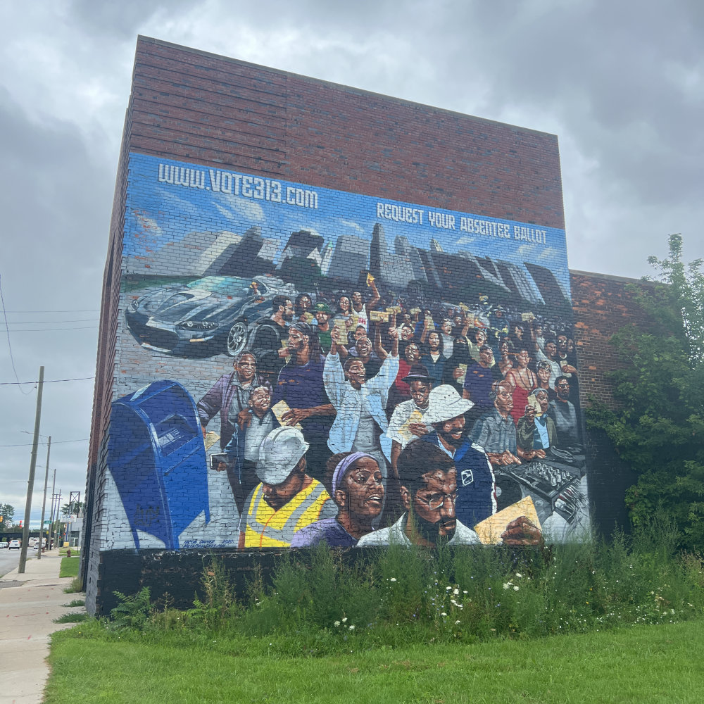 mural in Detroit by artist Jake Dwyer.