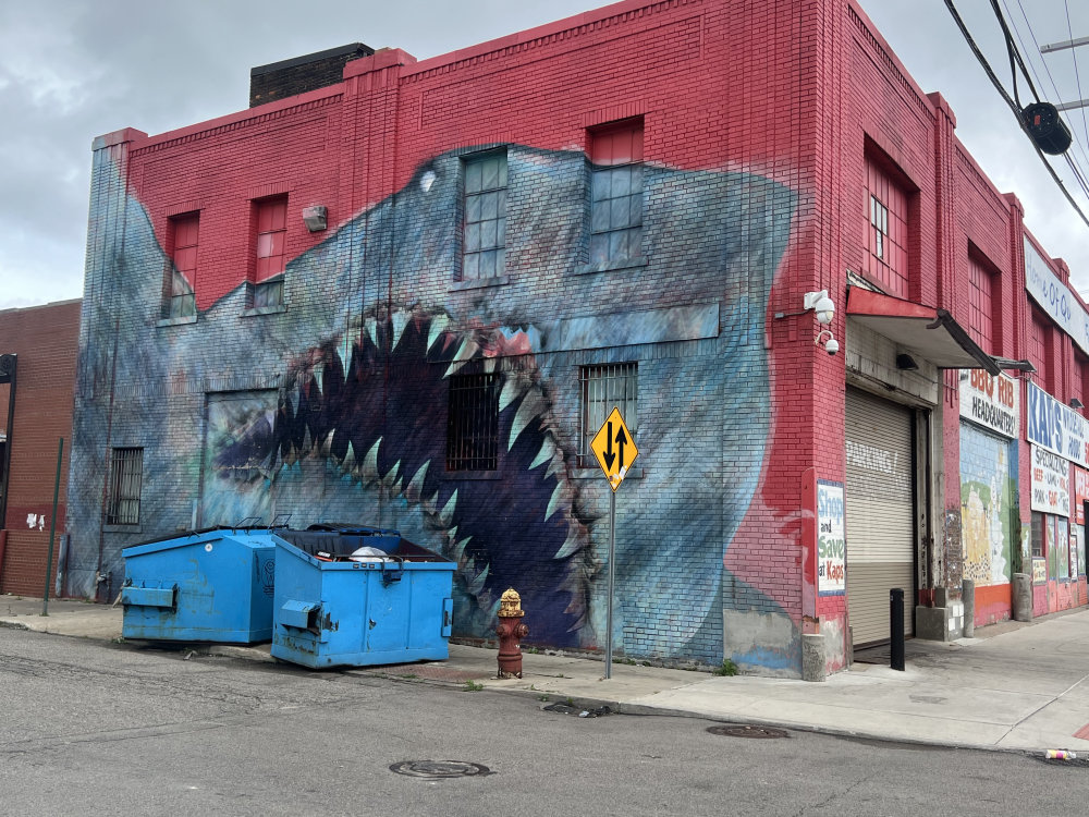 mural in Detroit by artist Shark Toof.