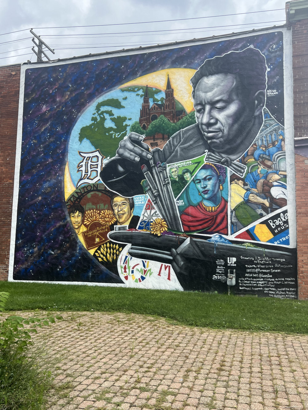 mural in Detroit by artist Rahmaan Statik.