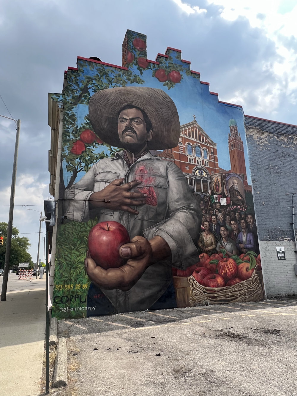 mural in Detroit by artist unknown.