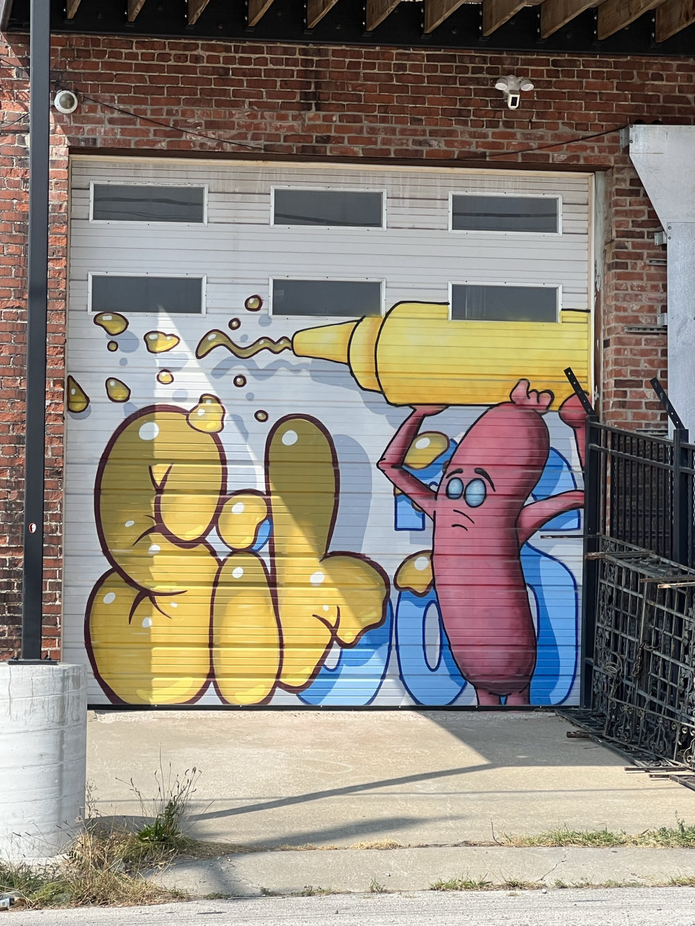 mural in Kansas City by artist unknown.